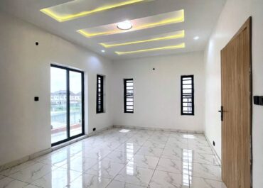 Bedroom with balcony door, 4 bedroom semi-detached duplex in Abijo, Lekki