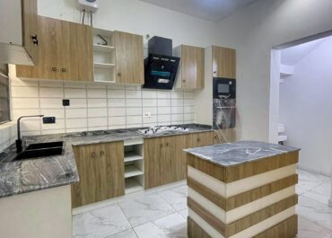Fitted kitchen with island, 5 bedroom detached duplex in Abijo, Lekki